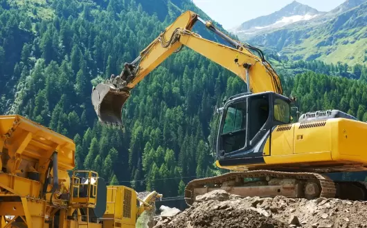 Caterpillar unveils an all-electric 26-ton excavator with a giant 300 kWh battery pack